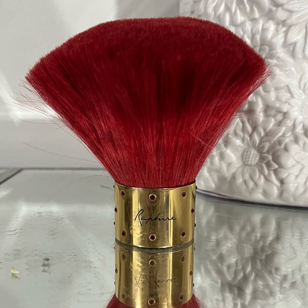 Rare Victoria’s Secret rapture powder brush